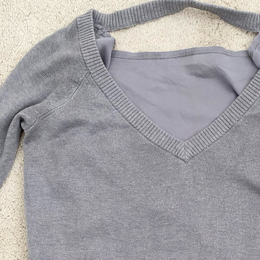 Lululemon Unity Pullover Size 2 - Picture 9 of 16